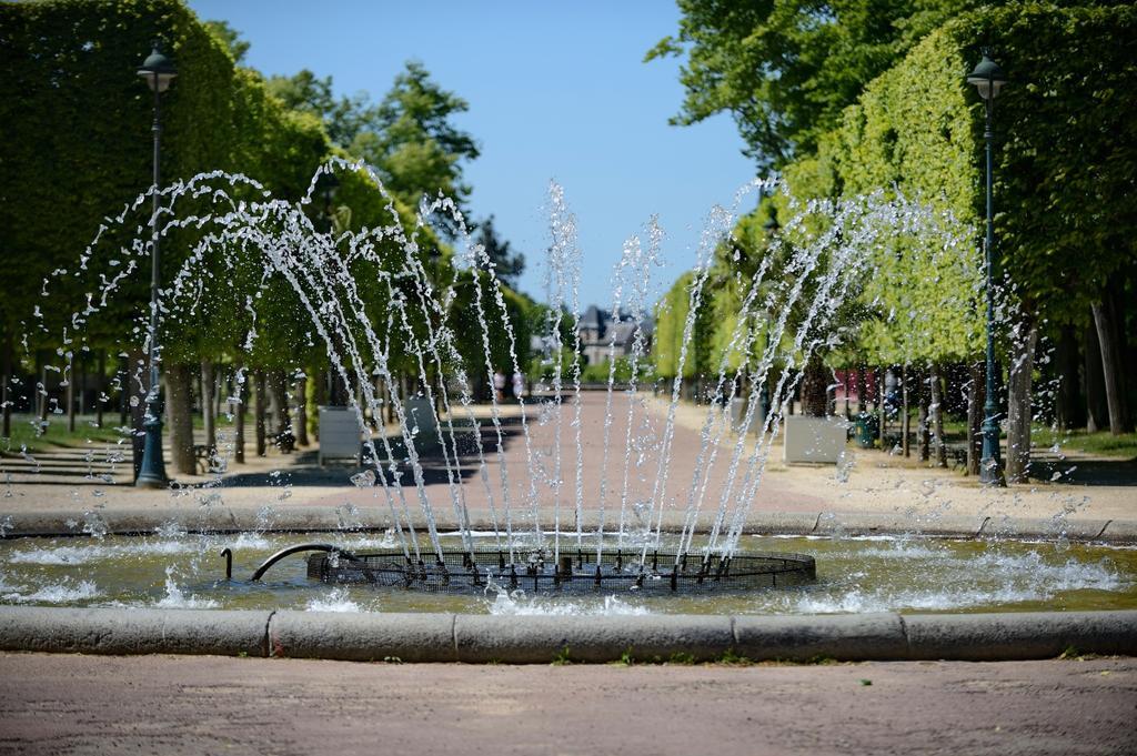 1Bispoitiers Poitiers Exterior foto